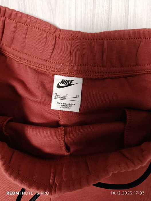 Nike Sportswear Tech Fleece''оригинално юношеско долнище S размер