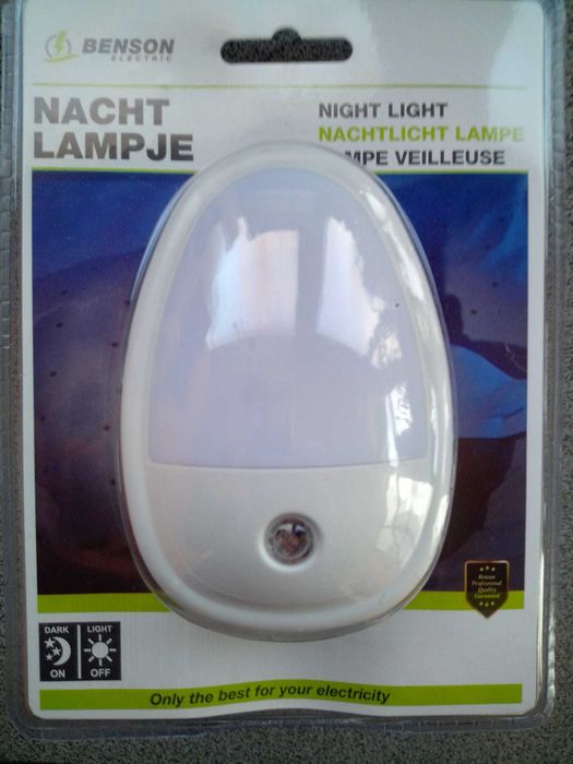 Lampa de veghe led Benson, 3 modele, senzor crepuscular, 220V