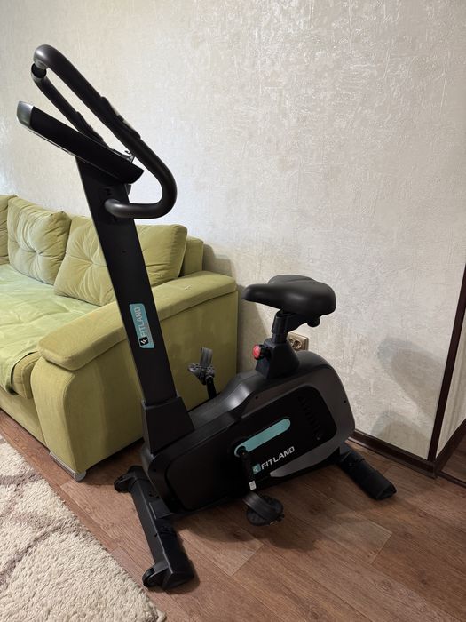 Велотренажер Fitland
