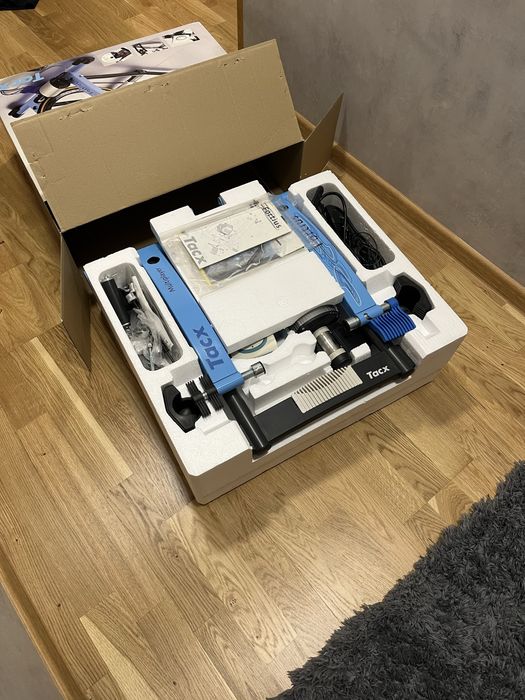 Велотренажор Tacx Fortius