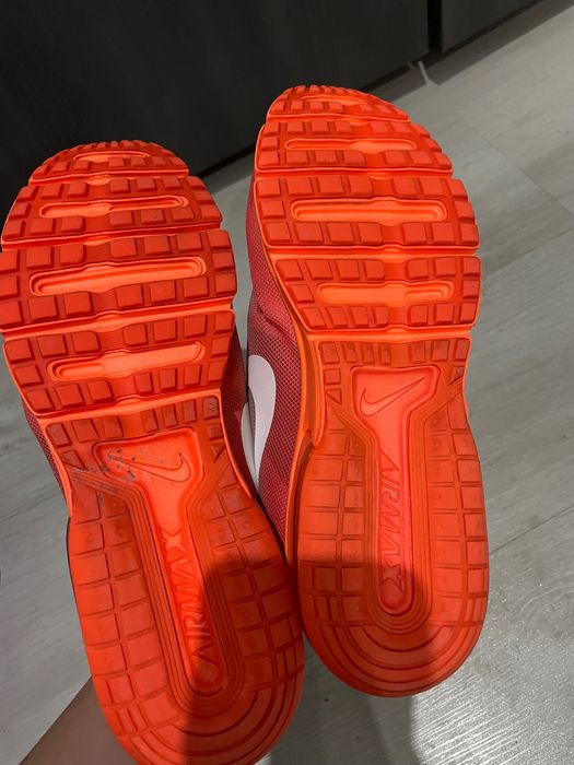 Дамски маратонки Nike