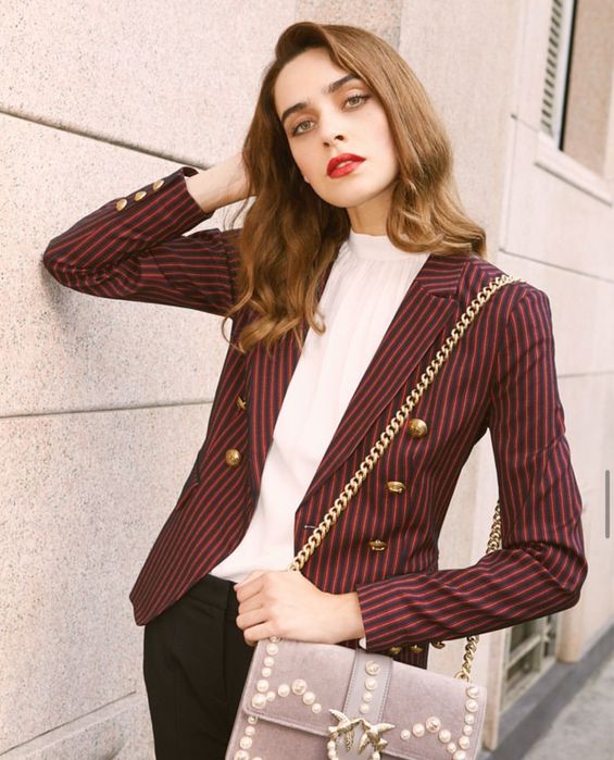 PINKO costum intreg de la 3320 la 1200 de lei