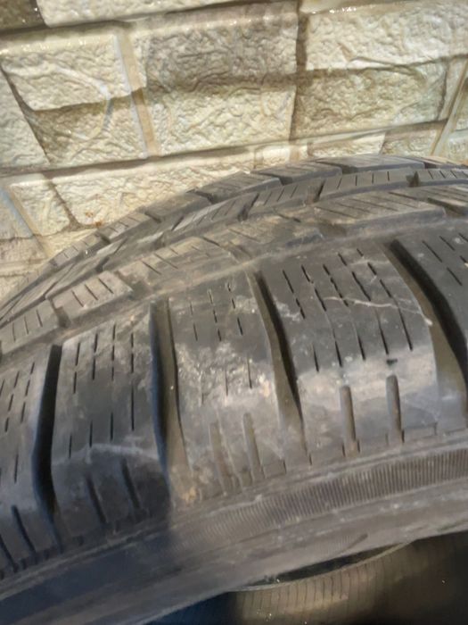 Гуми PIRELLI 235/60R18