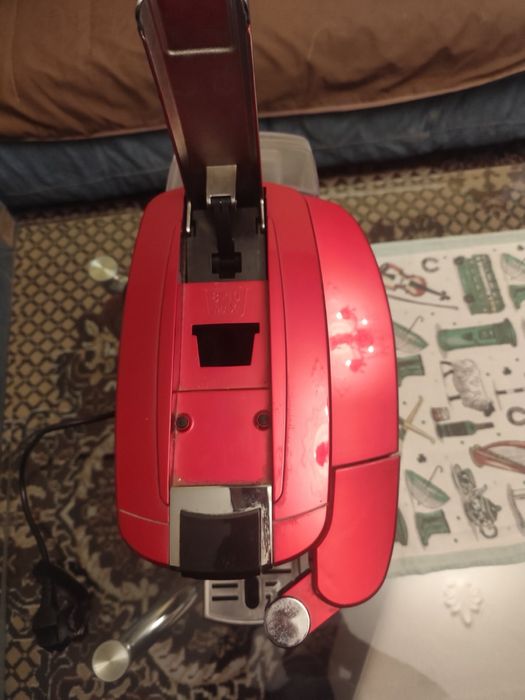 Кафемашина с капсули Tchibo Saeco Caffisimo