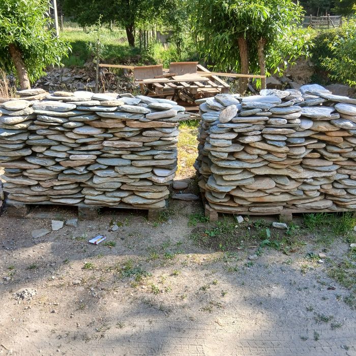 Vand  piatra pentru  placat la cel mai bun pret de pe piata cei intere