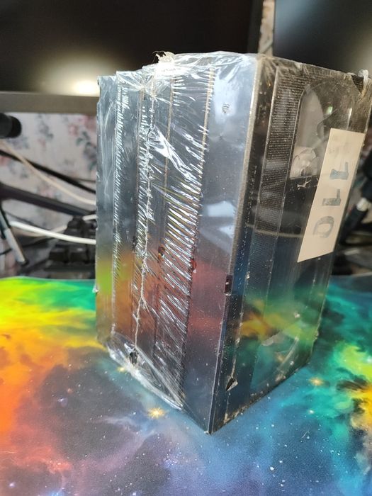 Кассеты VHS новая в плёнке