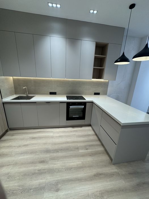 Столешнитца для кухня Кварс и акрил