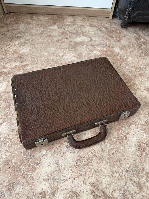 Совесткий дипломат портфель СССР