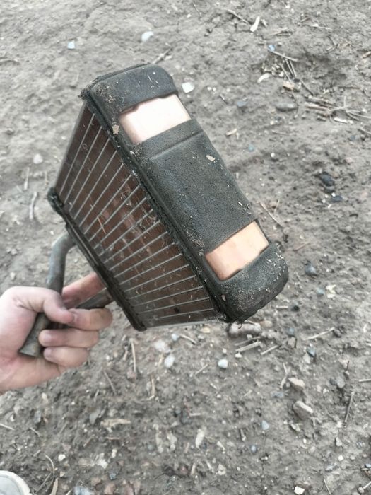 Тайота Карина Е радиатор печки