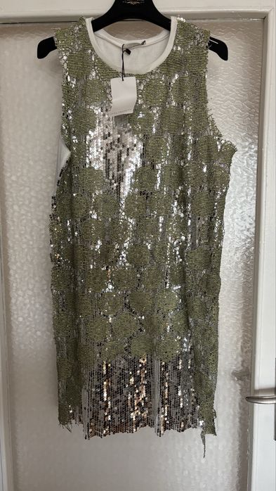 Рокля Zara нова  р-р М