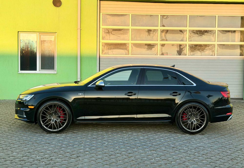 AUDI A4 S4 B9 3.0TFSI На Части