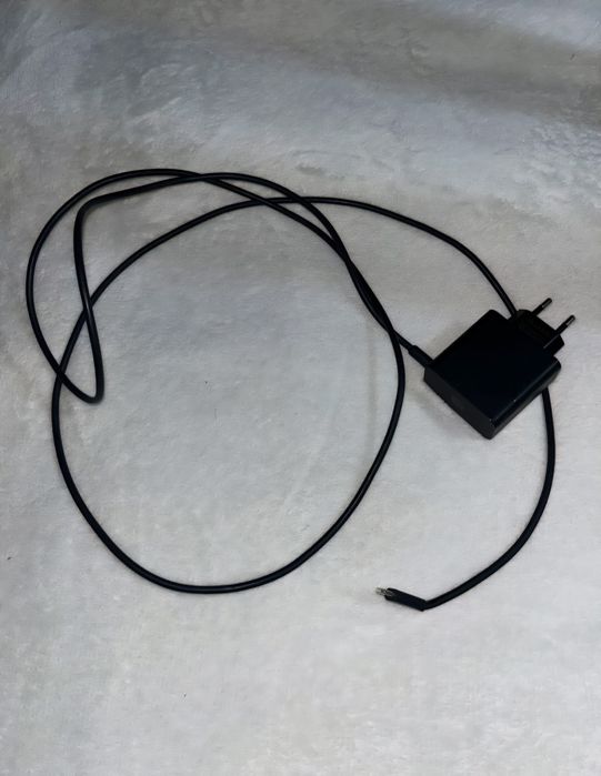 Яндекс Алиса Миди Серого Цвета