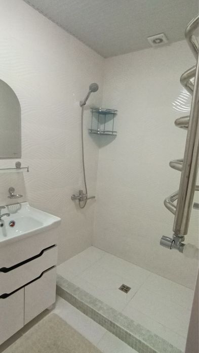 Дом/Участок/Янги Хаятский р-н/ 2 этажный дом/ 4 ком / 1,5сотки