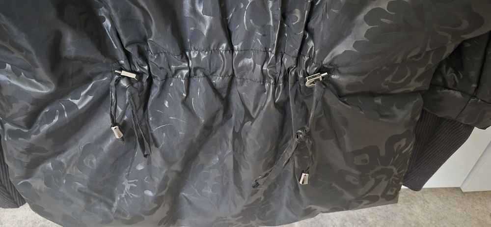 Дамско зимно яке