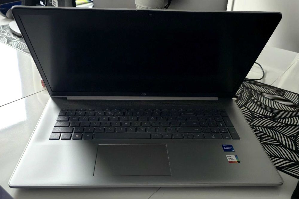 Laptop Hp17-cn287nd