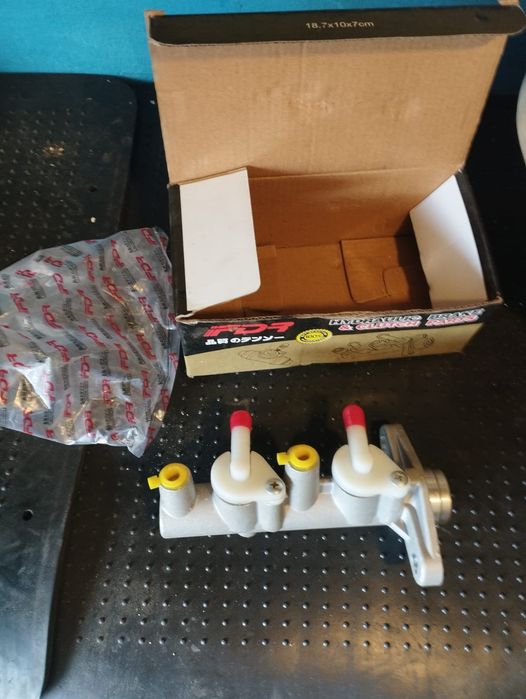 Продаю тормозной цилиндр