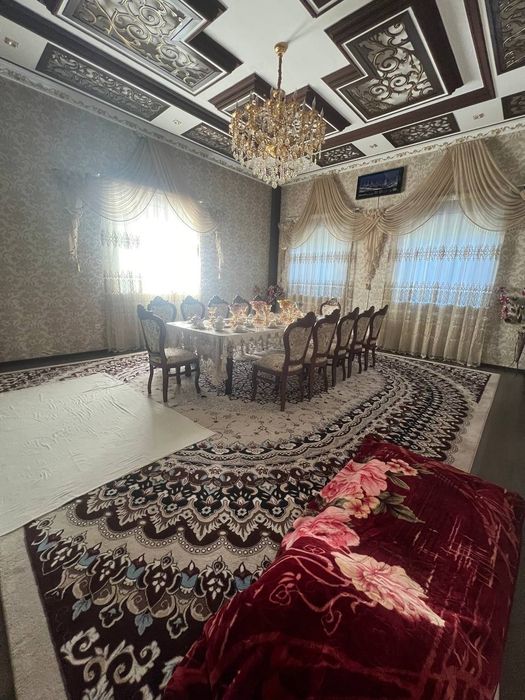 Саламатина 4 сотих углавой участка сотилади.