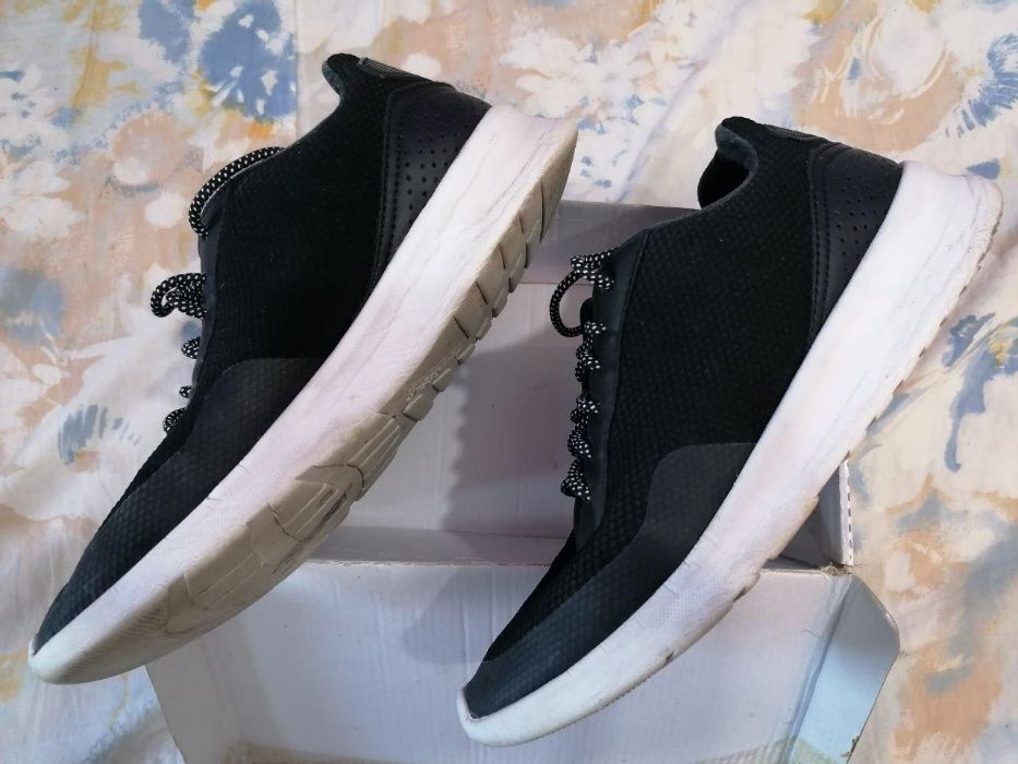 Adidasi de dama pt alergat