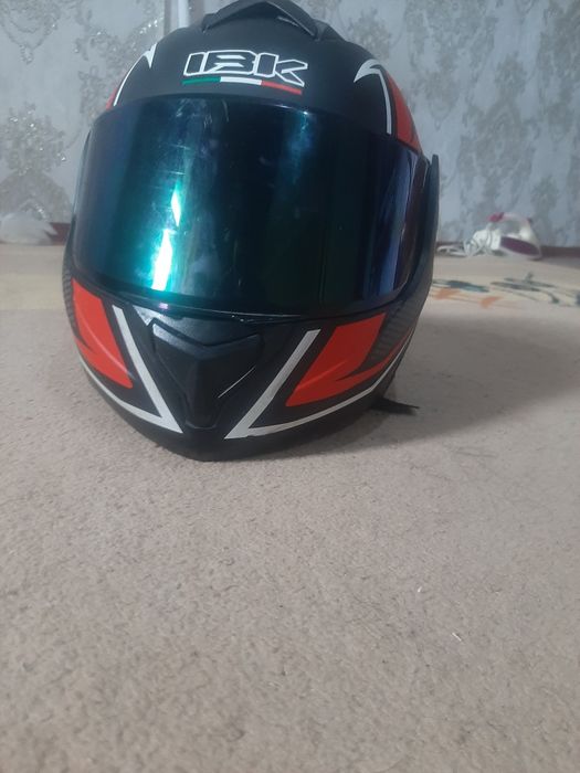 IBK каска для скутера