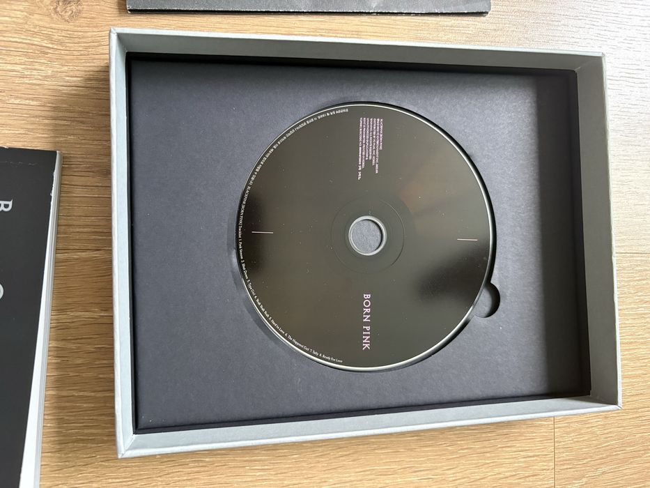 Album Black Pink - Born Pink