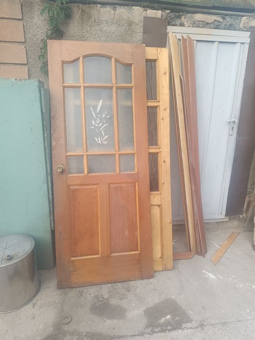 Продам межкомнатные двери