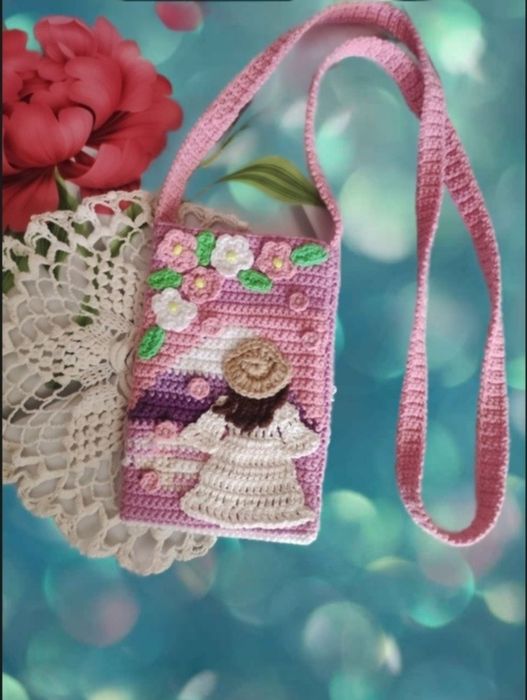 Вязаная сумочка.