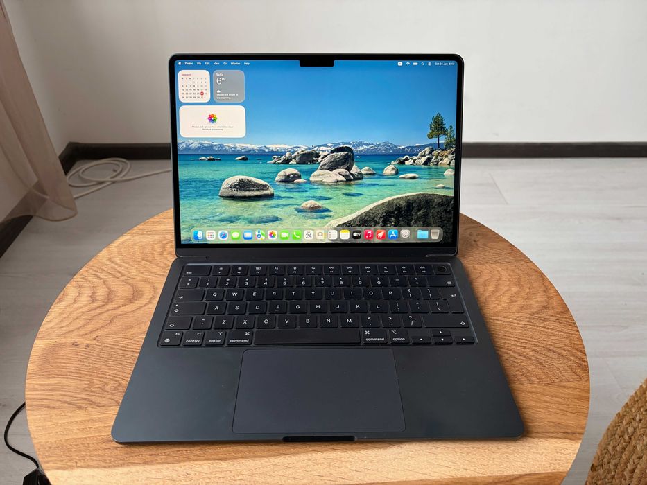 MacBook Air (13-инчов) M2 чип