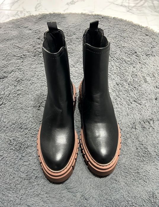 Боти Stradivarius 39 номер