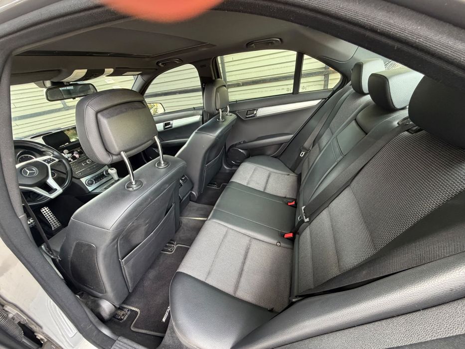 MERCEDES-BENZ C-Class 0 — imagine 5