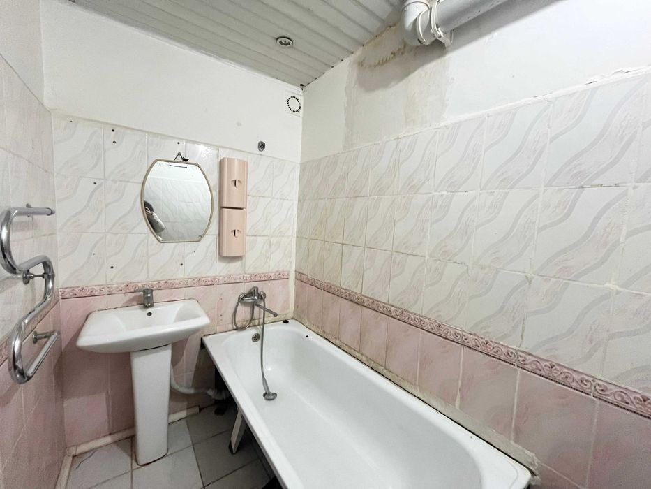 Продается 2 комнатная квартира ост. Детсад