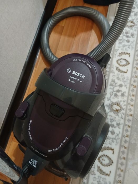 Продам пылесос  Bosch