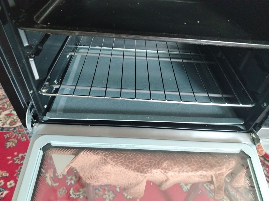 Продам электрическую печь