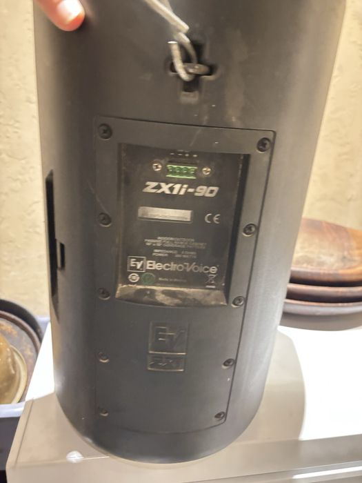 Колонки electro voice срочно