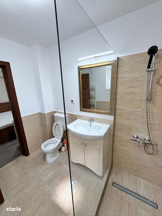 Apartament 3 camere renovat complet cu garaj Valea Garboului