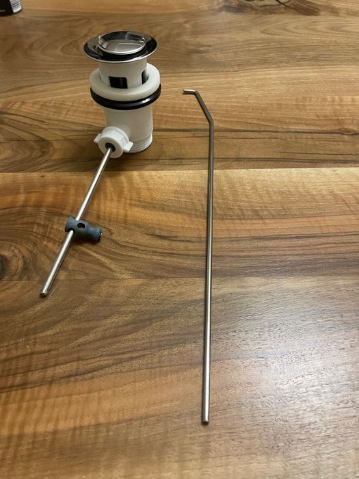 Клик сифон за мивка с лост пластмасов с преливник