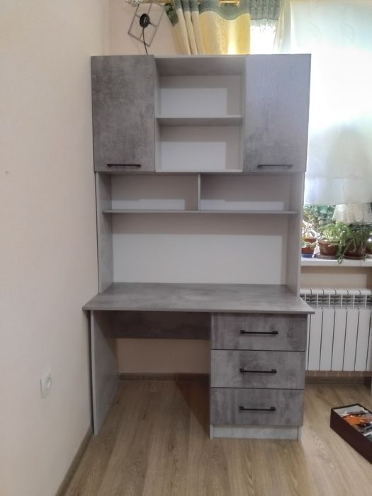 Dars stoli, pismenniy stol