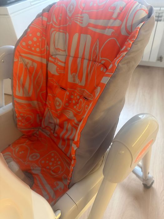 Срочно продаю детский стул