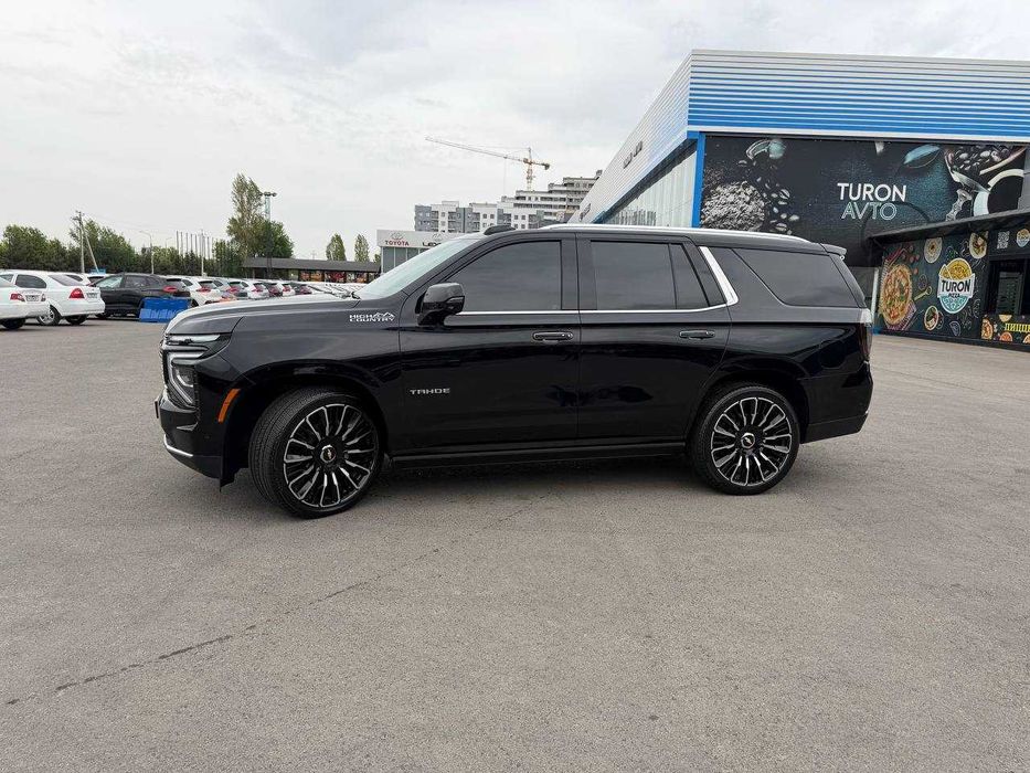 Chevrolet Tahoe 2025 — 2