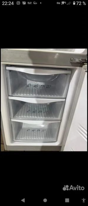 Продам холодильник б у Самсунг