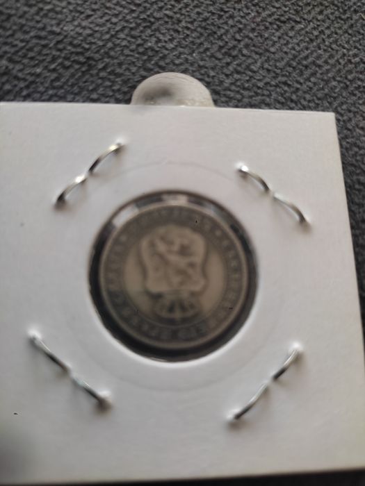 Две монети за 40 евро