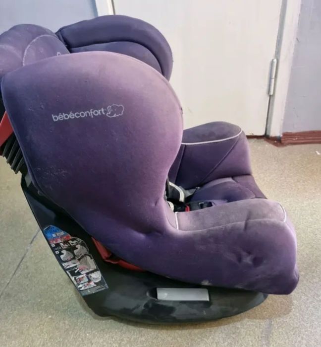 Продаётся детские стульчики и автокресло