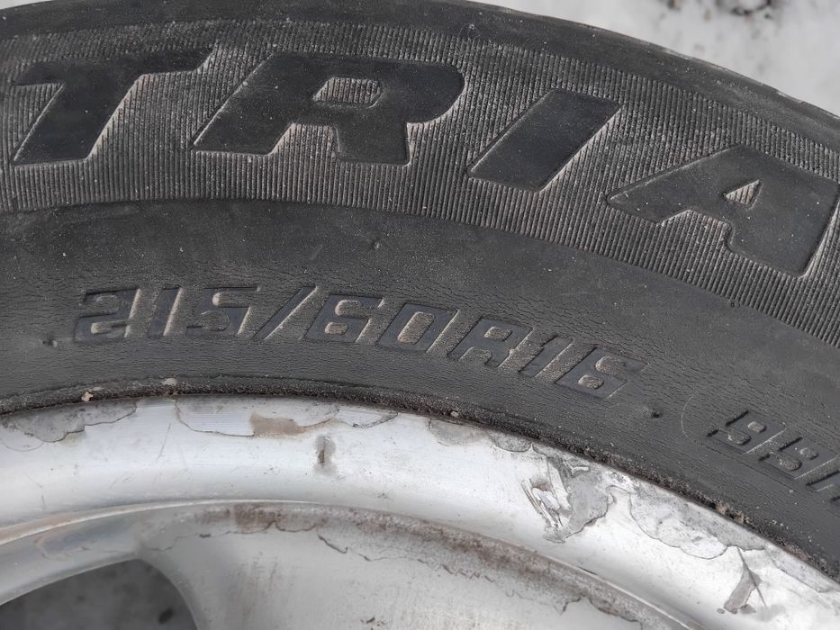 Продам колеса 215/60/16 4шт