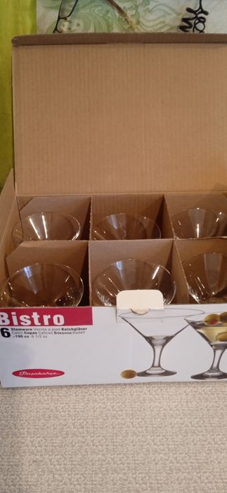 Бокалы для мартини новые смотрите фото