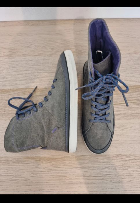 High lace-up Vans