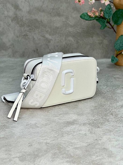 Genti Marc Jacobs noi