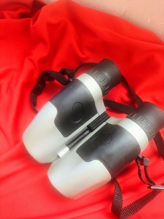 Binoclu Taurus 3