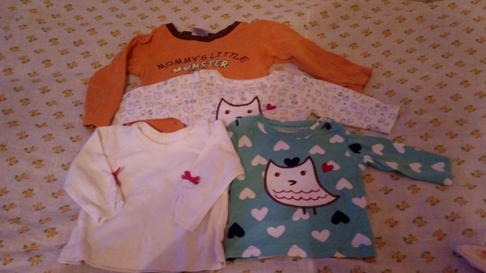 Теплые кофточки и жилеты для девочки до года.