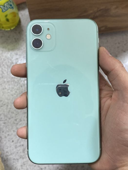 iPhone 11 зелёный