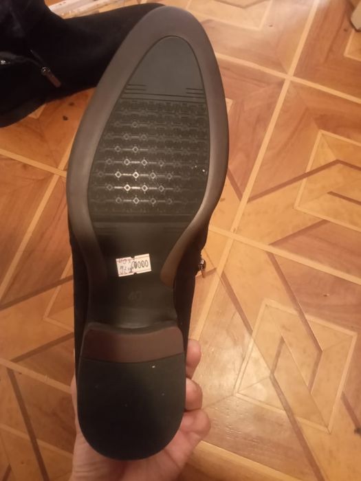 Ботинки новые, замшевые