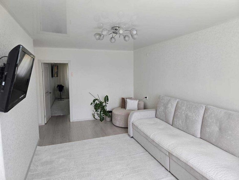 Продам 3 комнатную квартиру